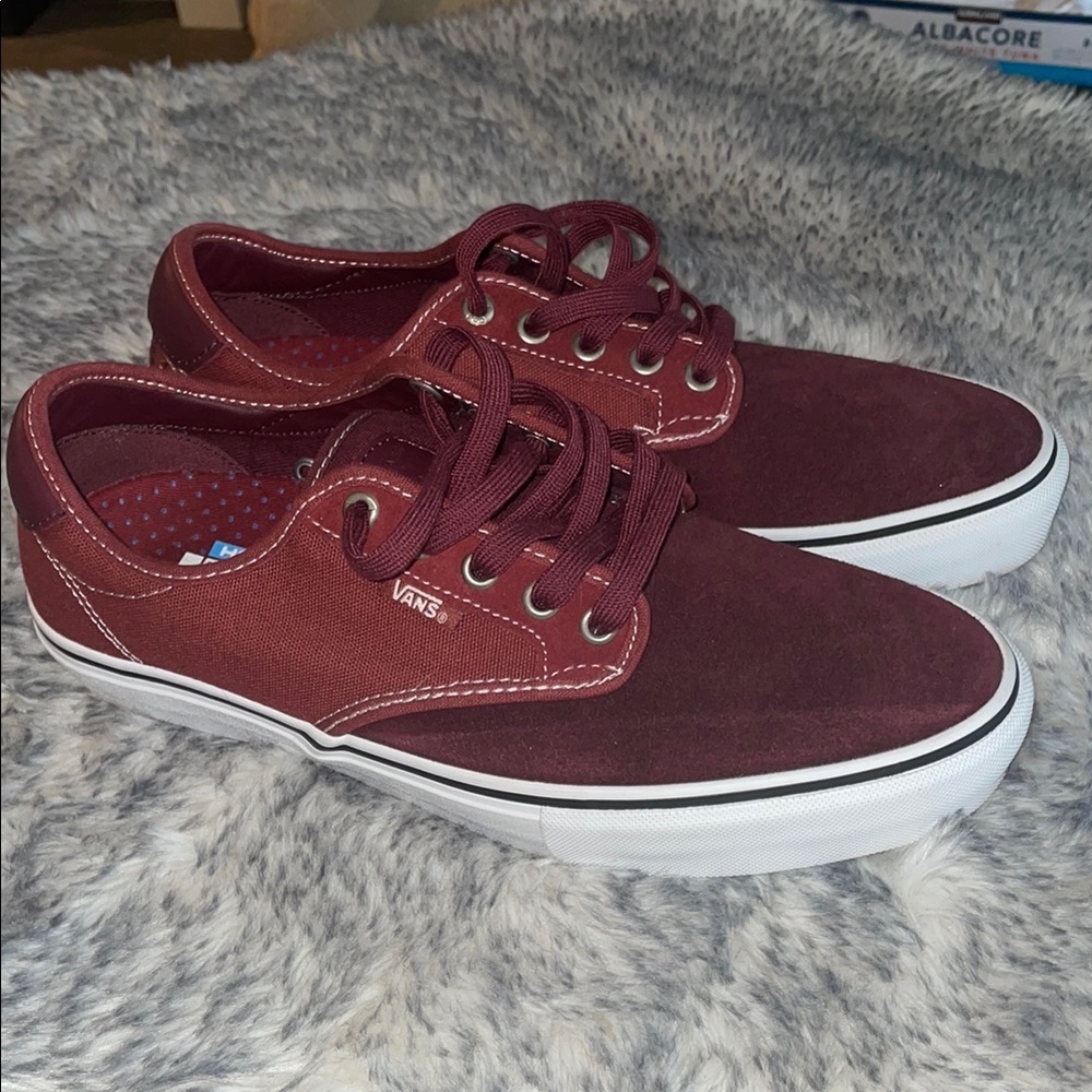 Vans Burgundy Sneakers Low-Top Skate Style
